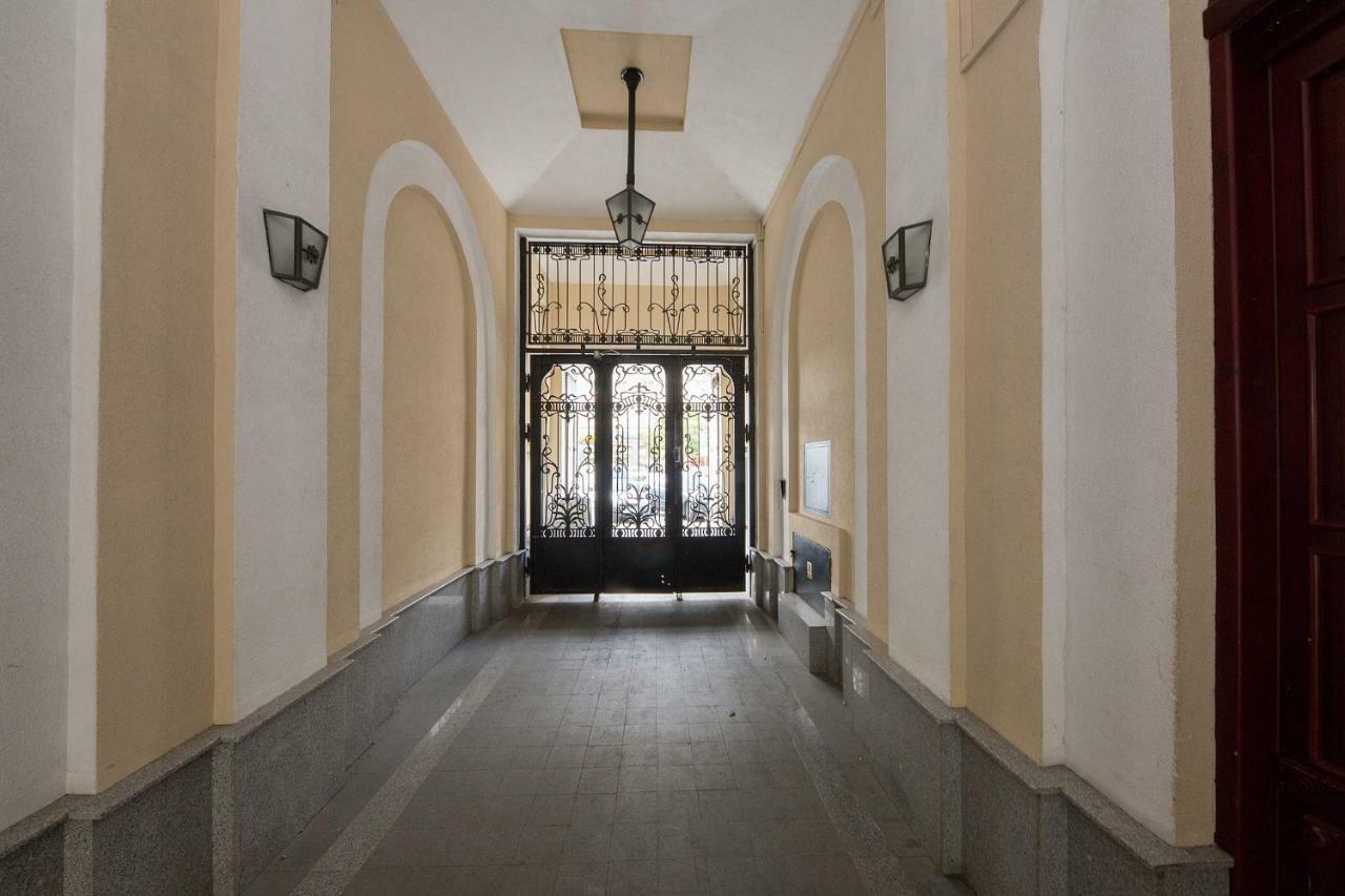 Shortstaypoland Aleje Jerozolimskie Warschau Buitenkant foto